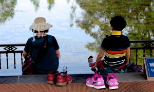 feet in water ladies